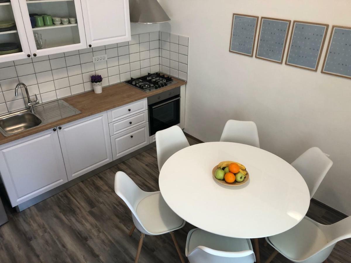 Apartment Check In プーラ エクステリア 写真
